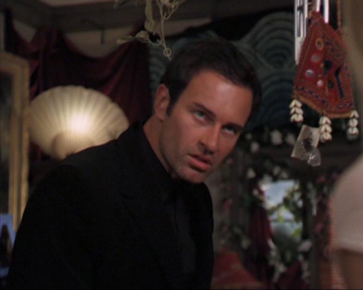 Charmed-Online-dot-320ExitStrategy0626.jpg Charmed-Online-dot-320ExitStrategy0626.jpg