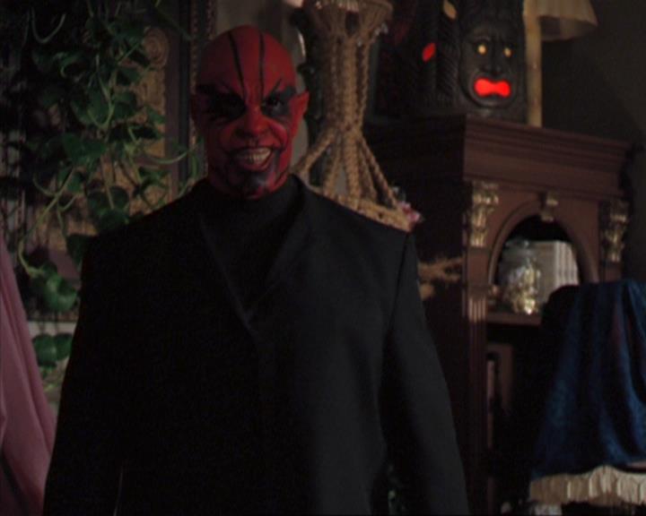 Charmed-Online-dot-320ExitStrategy0649.jpg Charmed-Online-dot-320ExitStrategy0649.jpg