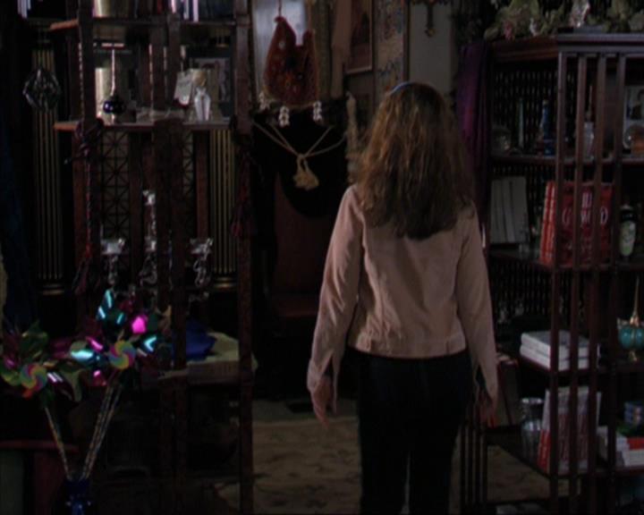 Charmed-Online-dot-320ExitStrategy0805.jpg