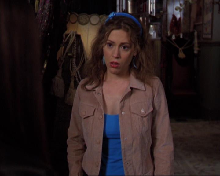 Charmed-Online-dot-320ExitStrategy0852.jpg