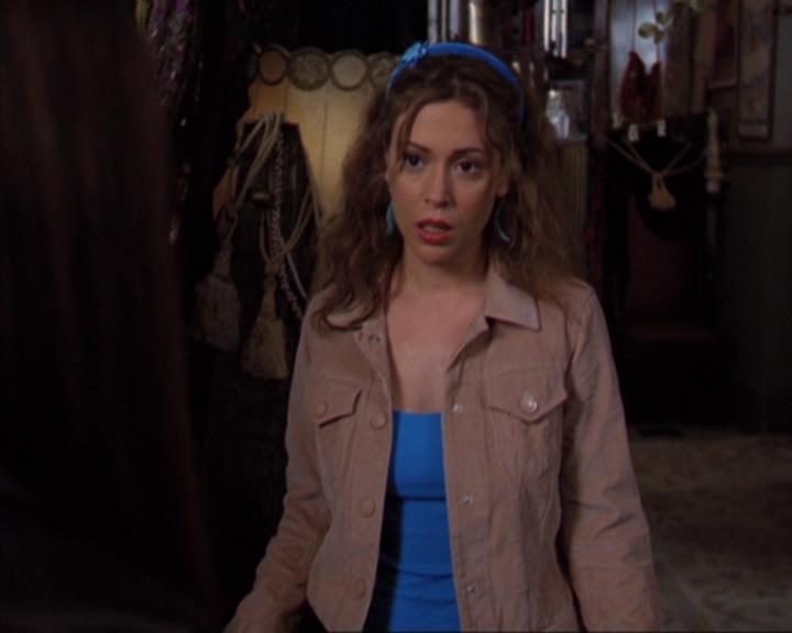 Charmed-Online-dot-320ExitStrategy0858.jpg