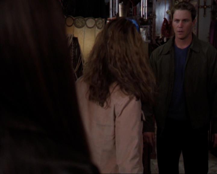 Charmed-Online-dot-320ExitStrategy0867.jpg
