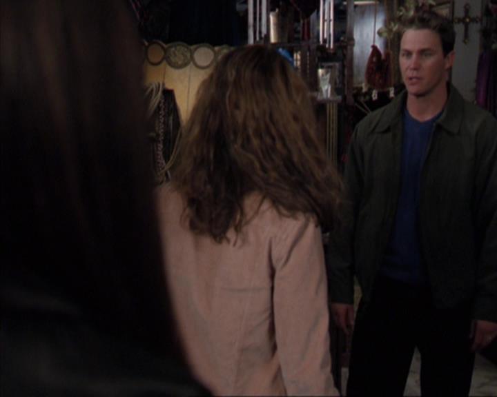 Charmed-Online-dot-320ExitStrategy0870.jpg
