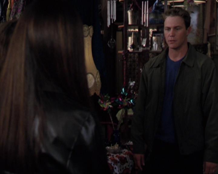 Charmed-Online-dot-320ExitStrategy0877.jpg