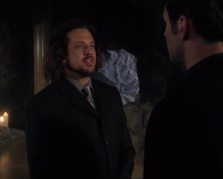 Charmed-Online-dot-320ExitStrategy0949.jpg