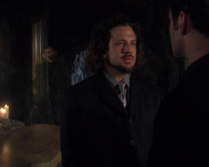 Charmed-Online-dot-320ExitStrategy0951.jpg