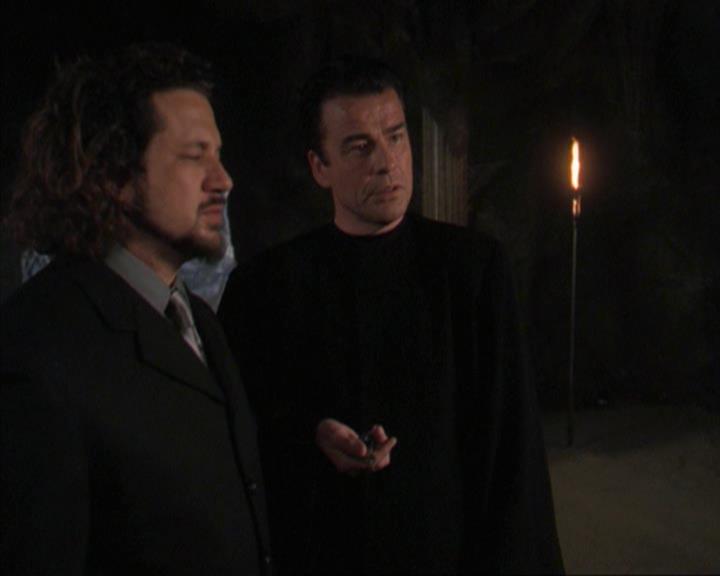 Charmed-Online-dot-320ExitStrategy1012.jpg