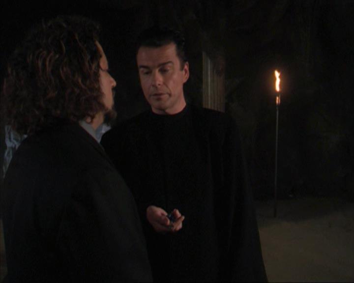 Charmed-Online-dot-320ExitStrategy1018.jpg