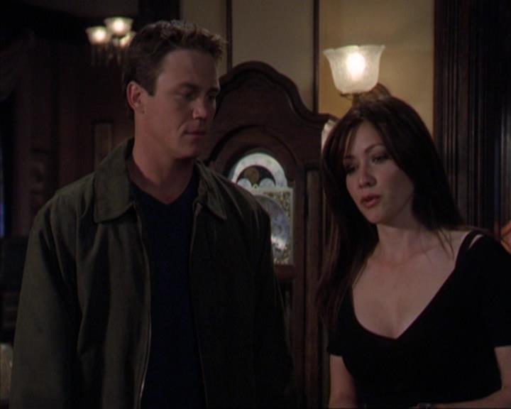 Charmed-Online-dot-320ExitStrategy1039.jpg