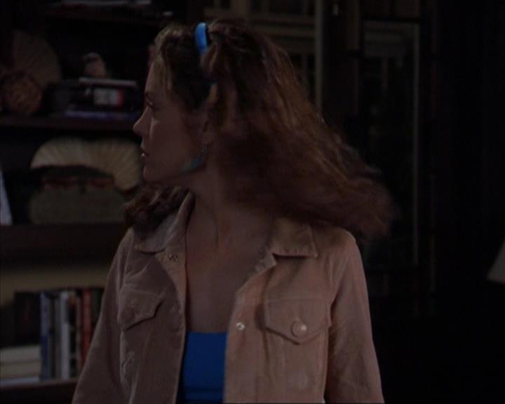 Charmed-Online-dot-320ExitStrategy1041.jpg Charmed-Online-dot-320ExitStrategy1041.jpg