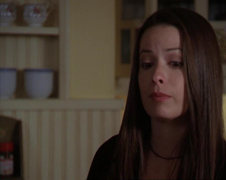 Charmed-Online-dot-320ExitStrategy1466.jpg