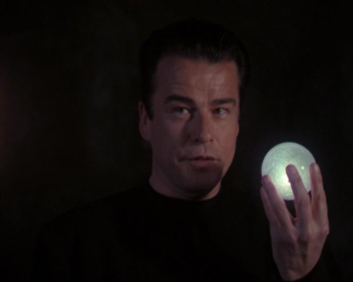 Charmed-Online-dot-320ExitStrategy1554.jpg Charmed-Online-dot-320ExitStrategy1554.jpg