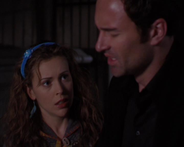 Charmed-Online-dot-320ExitStrategy1621.jpg