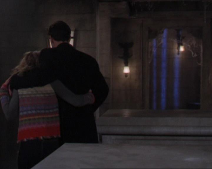 Charmed-Online-dot-320ExitStrategy1637.jpg