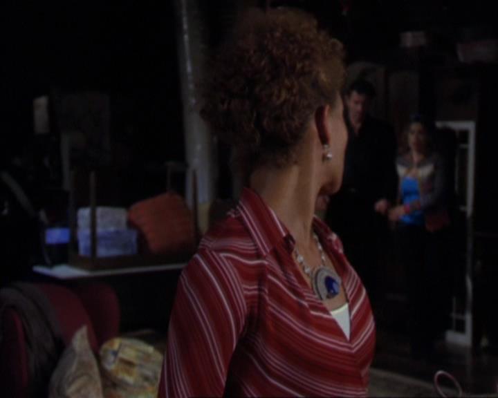 Charmed-Online-dot-320ExitStrategy1724.jpg