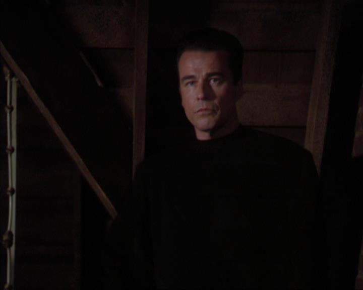 Charmed-Online-dot-320ExitStrategy1826.jpg