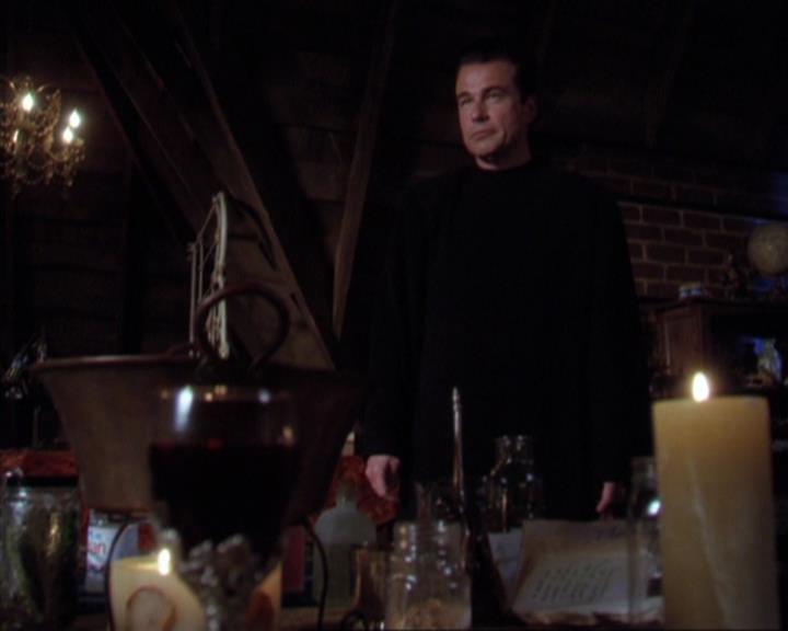Charmed-Online-dot-320ExitStrategy1840.jpg