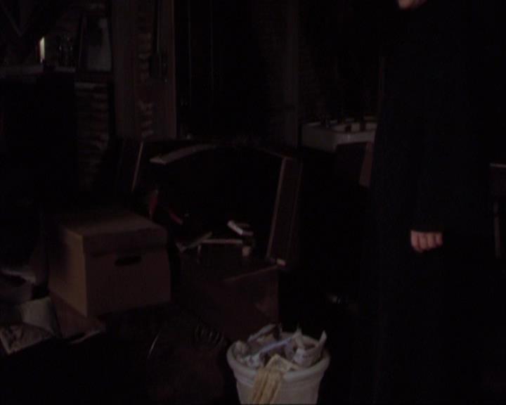 Charmed-Online-dot-320ExitStrategy1862.jpg