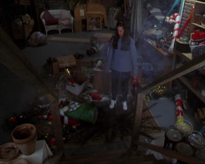 Charmed-Online-dot-320LookWhosBarking0117.jpg