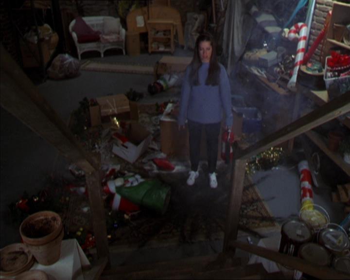 Charmed-Online-dot-320LookWhosBarking0119.jpg