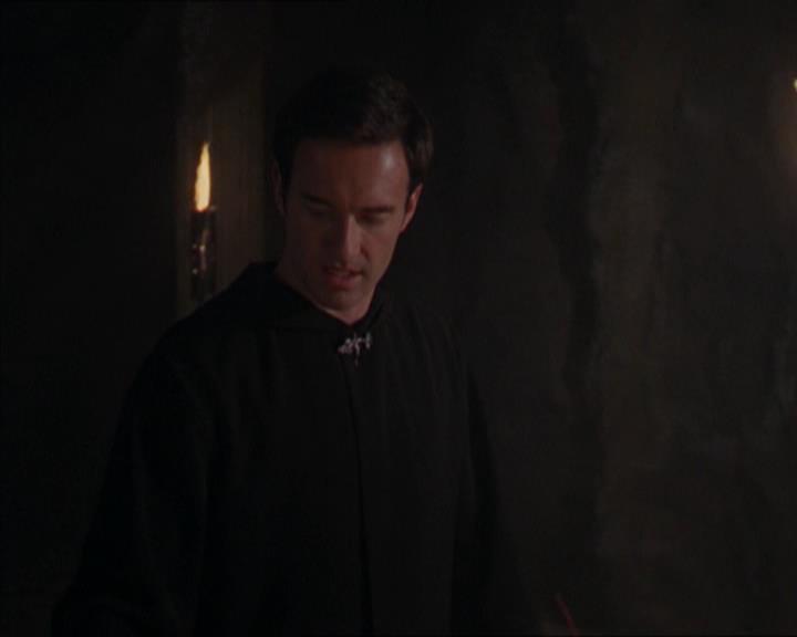 Charmed-Online-dot-320LookWhosBarking0443.jpg