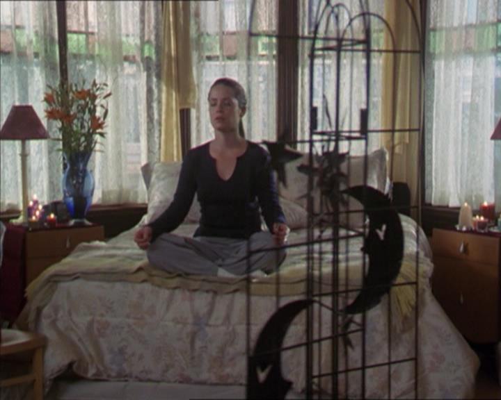 Charmed-Online-dot-320LookWhosBarking0520.jpg