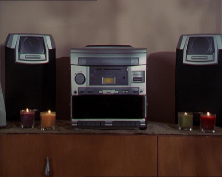 Charmed-Online-dot-320LookWhosBarking0525.jpg