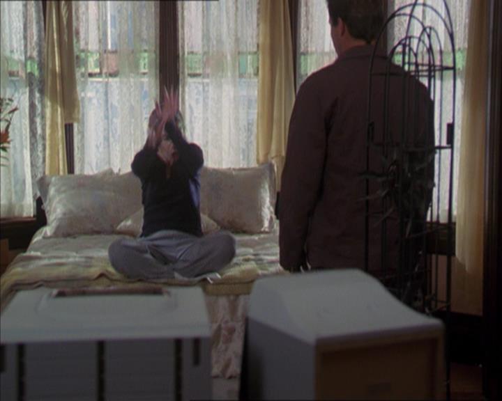Charmed-Online-dot-320LookWhosBarking0528.jpg