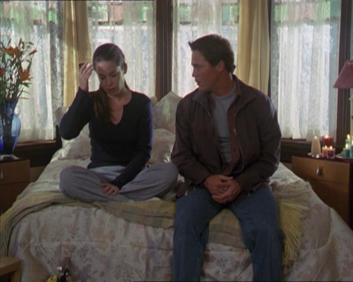 Charmed-Online-dot-320LookWhosBarking0565.jpg
