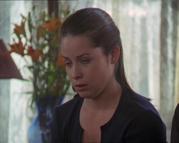 Charmed-Online-dot-320LookWhosBarking0573.jpg