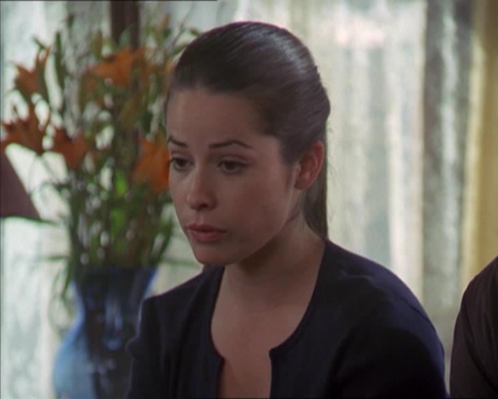 Charmed-Online-dot-320LookWhosBarking0590.jpg