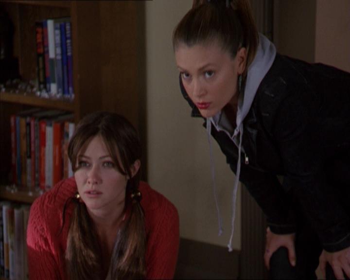 Charmed-Online-dot-320LookWhosBarking0644.jpg