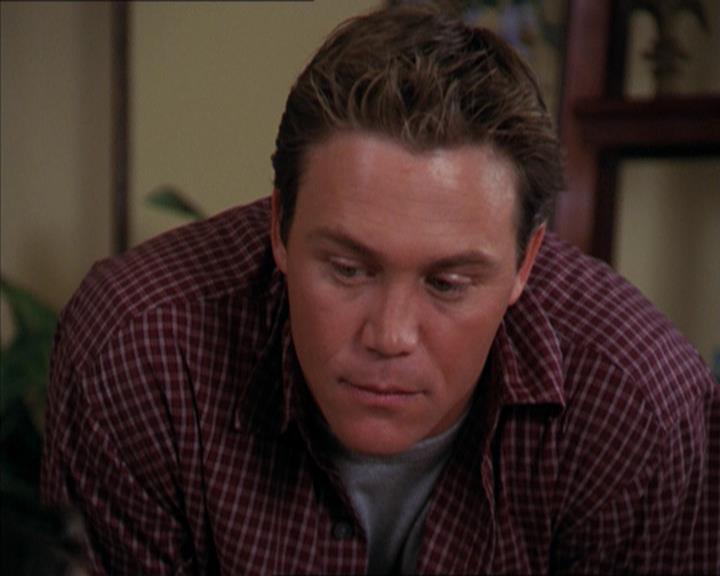 Charmed-Online-dot-320LookWhosBarking0849.jpg
