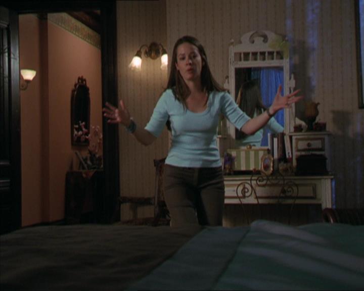 Charmed-Online-dot-320LookWhosBarking0923.jpg
