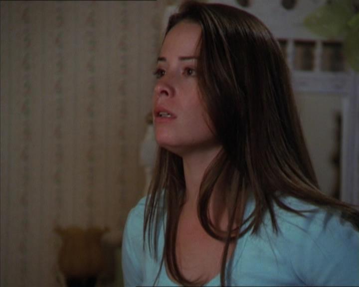 Charmed-Online-dot-320LookWhosBarking0931.jpg