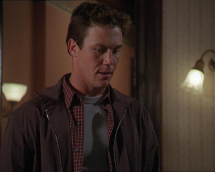 Charmed-Online-dot-320LookWhosBarking0932.jpg