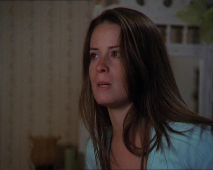 Charmed-Online-dot-320LookWhosBarking0938.jpg