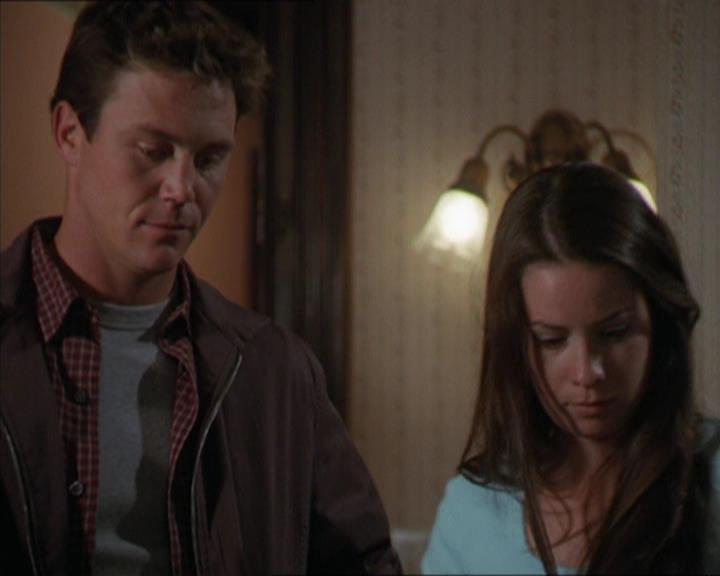 Charmed-Online-dot-320LookWhosBarking0976.jpg