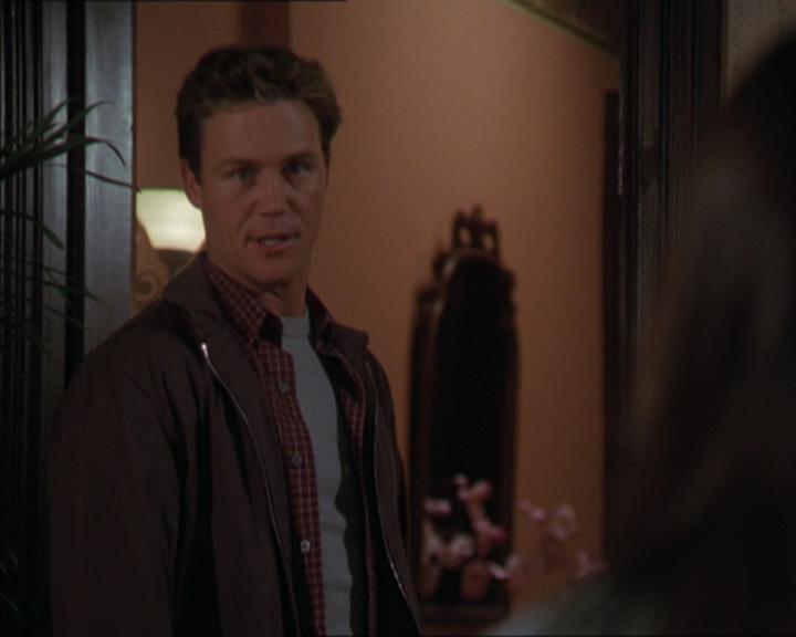 Charmed-Online-dot-320LookWhosBarking1010.jpg