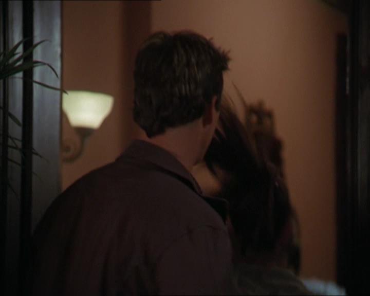 Charmed-Online-dot-320LookWhosBarking1024.jpg Charmed-Online-dot-320LookWhosBarking1024.jpg