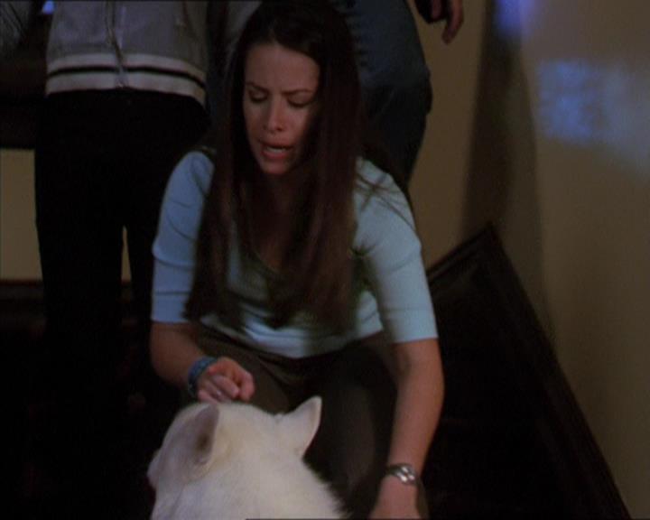 Charmed-Online-dot-320LookWhosBarking1039.jpg