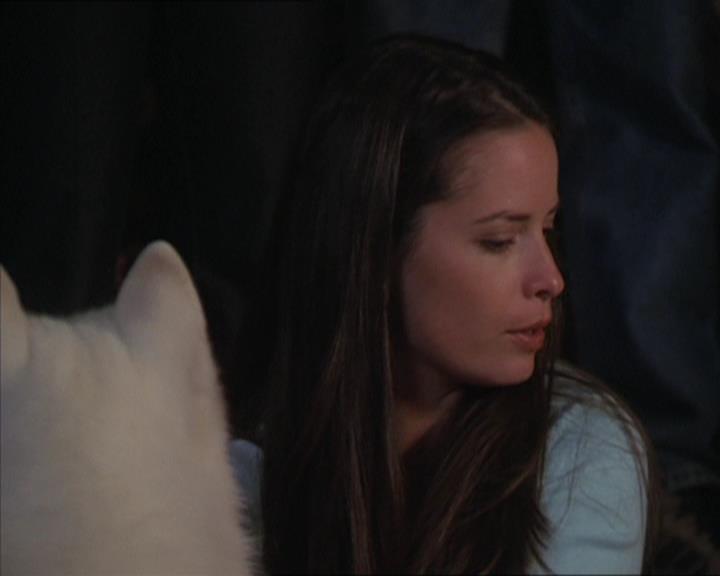 Charmed-Online-dot-320LookWhosBarking1057.jpg
