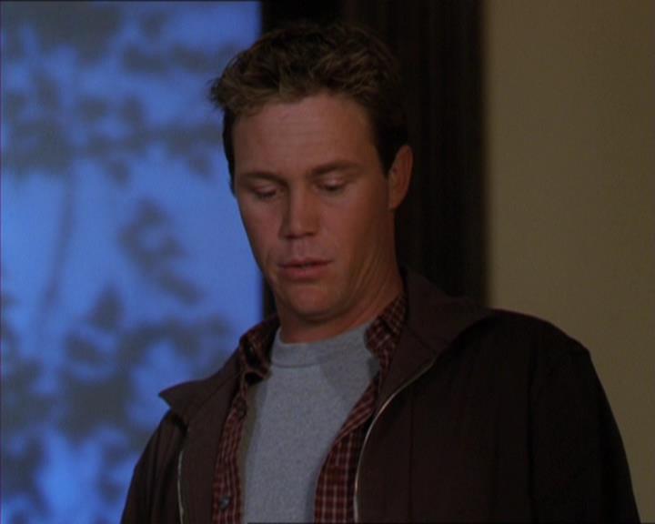 Charmed-Online-dot-320LookWhosBarking1058.jpg
