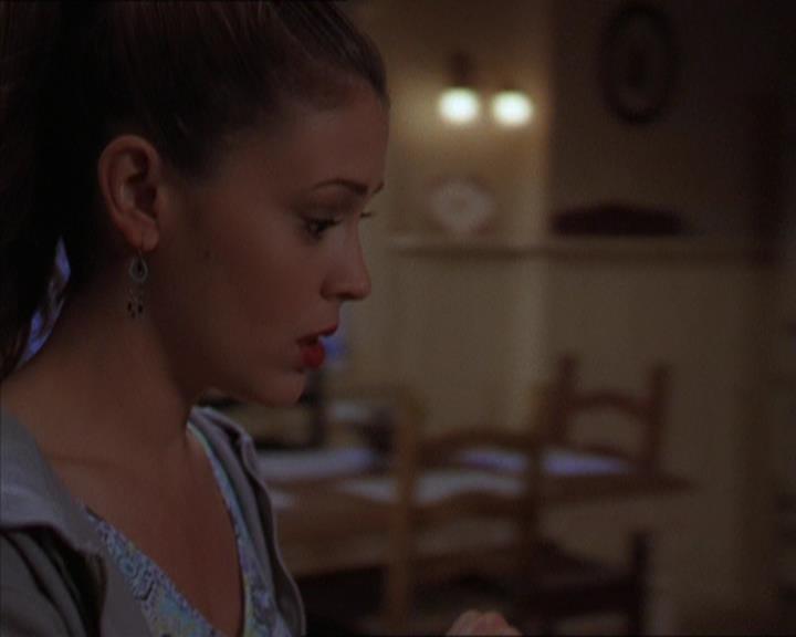 Charmed-Online-dot-320LookWhosBarking1261.jpg