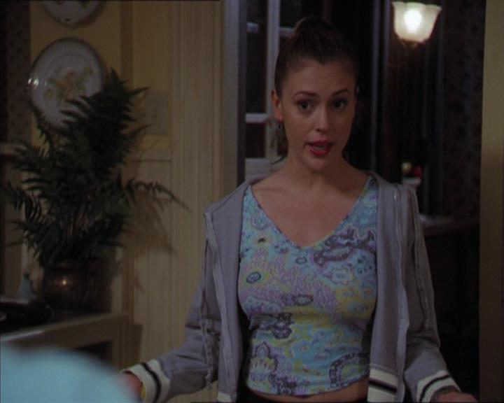 Charmed-Online-dot-320LookWhosBarking1306.jpg