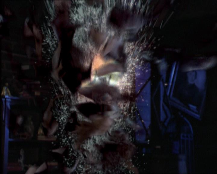 Charmed-Online-dot-320LookWhosBarking1436.jpg Charmed-Online-dot-320LookWhosBarking1436.jpg