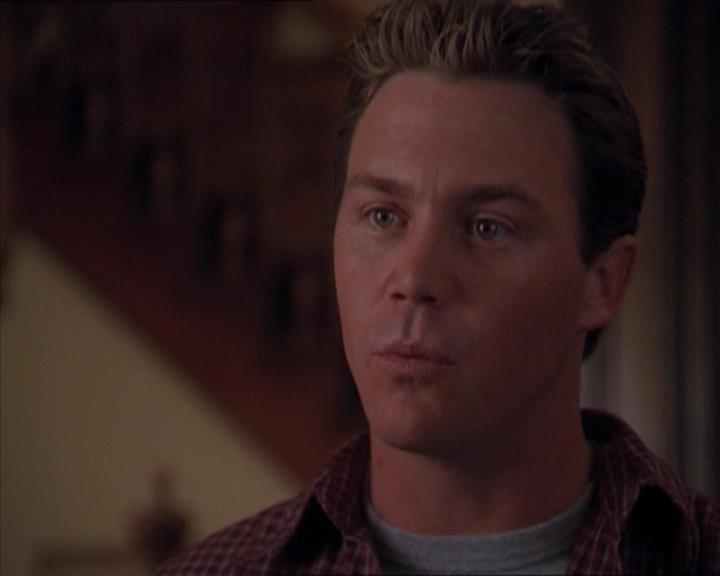 Charmed-Online-dot-320LookWhosBarking1712.jpg