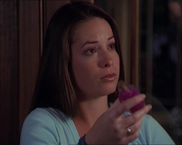 Charmed-Online-dot-320LookWhosBarking1718.jpg