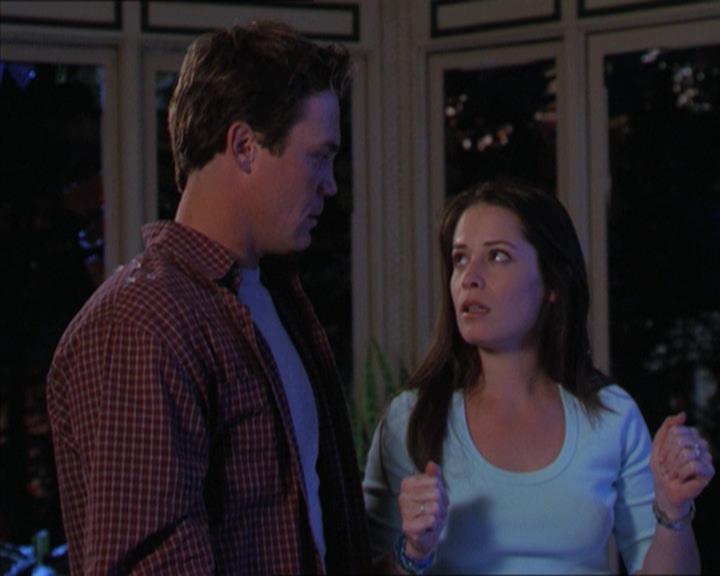 Charmed-Online-dot-320LookWhosBarking1905.jpg