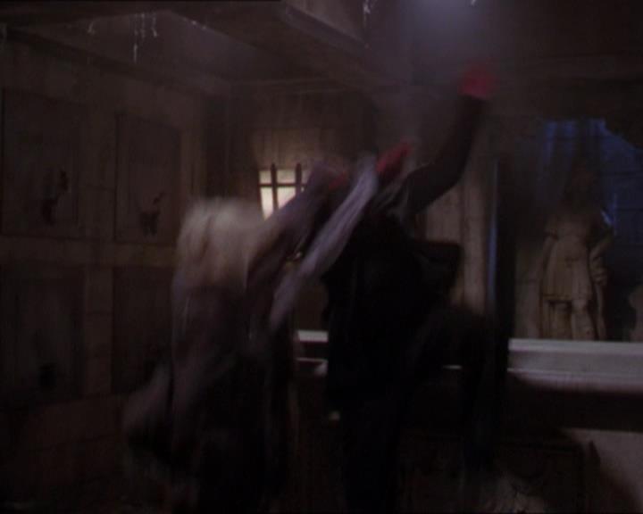 Charmed-Online-dot-320LookWhosBarking1971.jpg